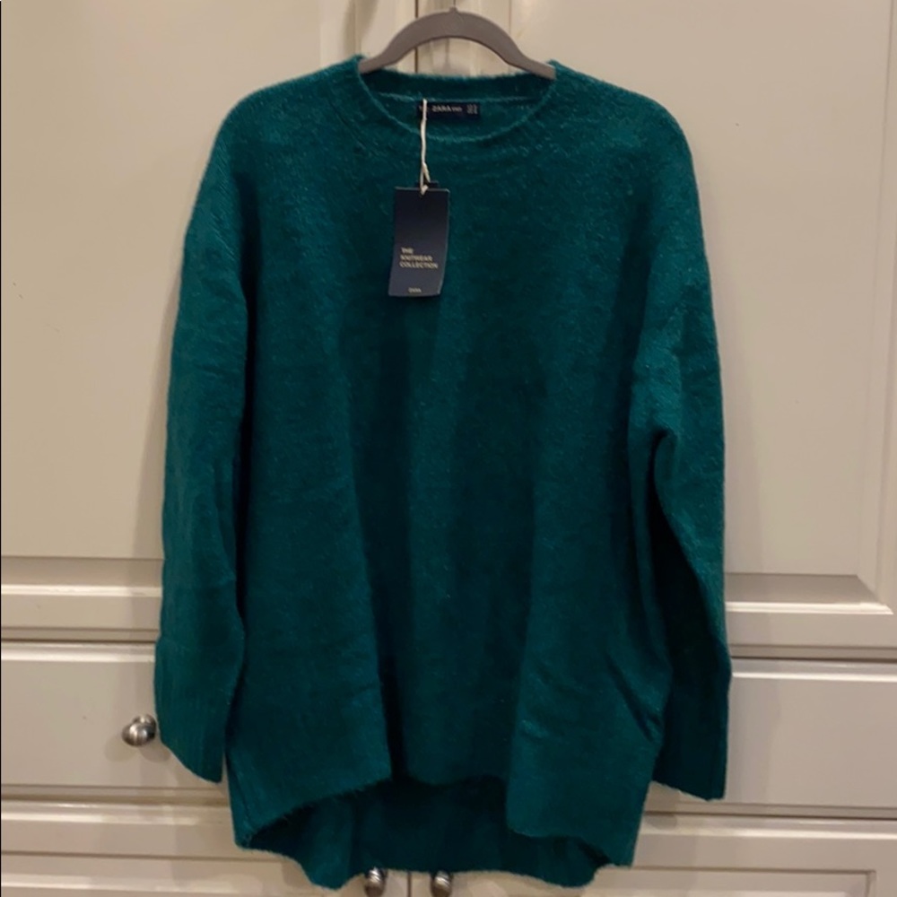 ZARA - loose fitting sweater
